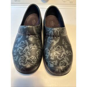 Crocs Shoes